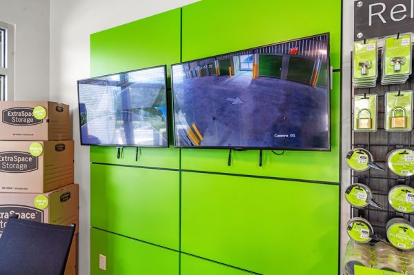 Extra Space Storage - 6131 - Sarasota - Fruitville Rd - 8400 Fruitville Road