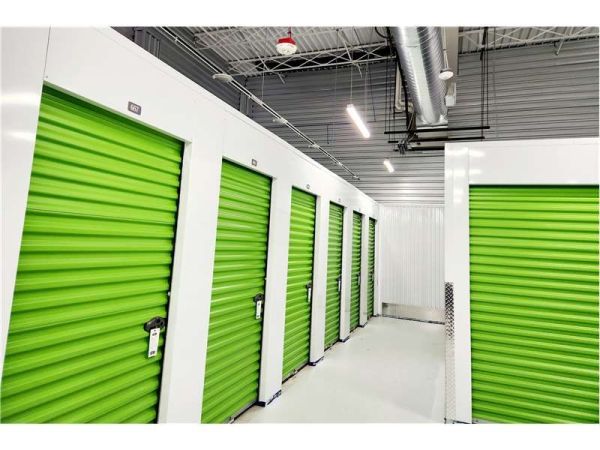 Extra Space Storage - 7839 - Milwaukee - Richards St | 3774 North