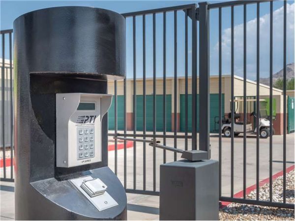 Extra Space Storage - 8307 - Cathedral City - Cathedral Canyon Dr - 36000 Cathedral Canyon Drive