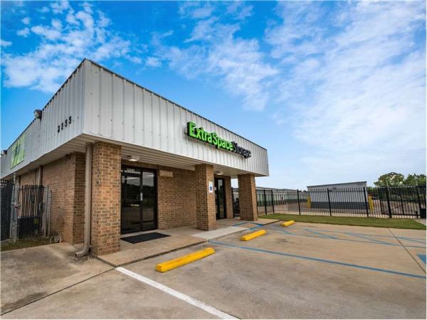 Extra Space Storage - 1756 - Memphis - Hollywood St - 2555 North Hollywood Street