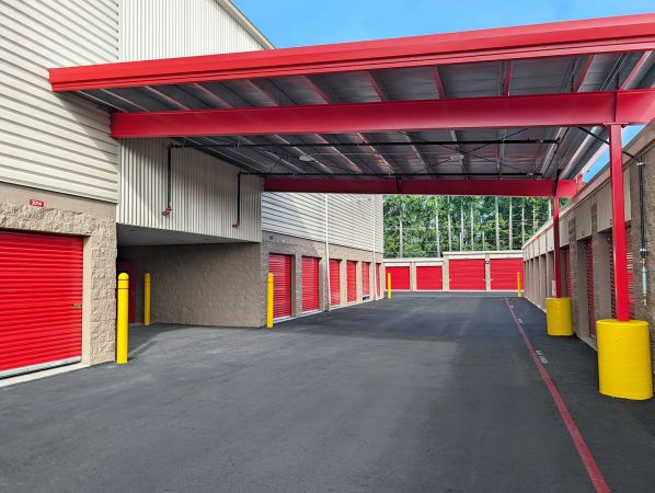 Security Public Storage - 21075 Southwest Tualatin Valley Highway