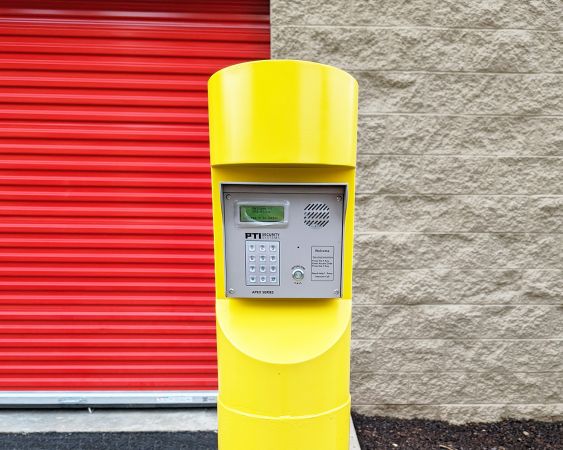 Security Public Storage - 21075 Southwest Tualatin Valley Highway