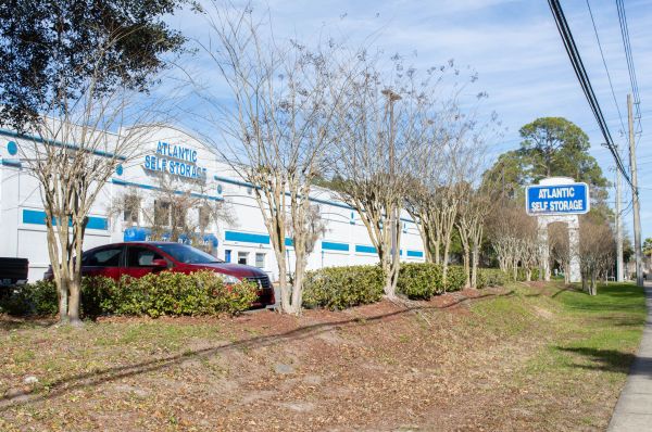 Atlantic Self Storage - New Berlin - 1149 New Berlin Road
