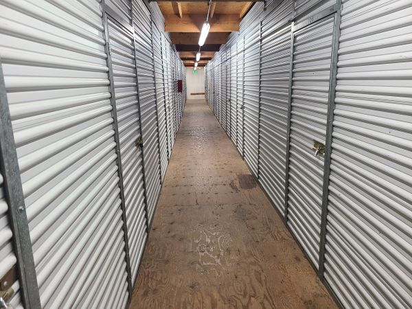 Lake Forest Self Storage - 22535 Aspan Street