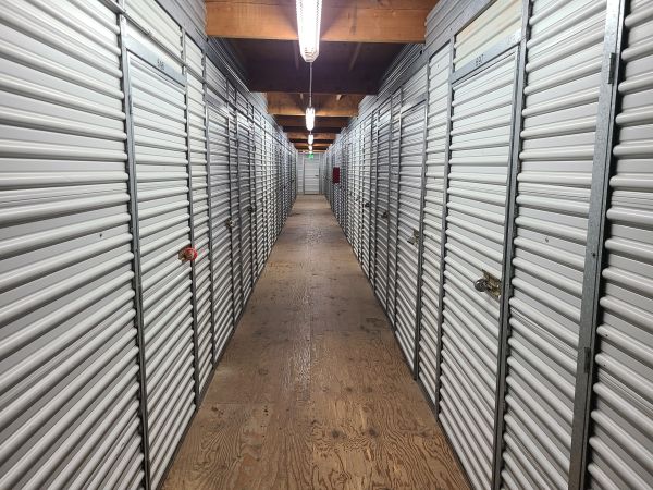 Lake Forest Self Storage - 22535 Aspan Street