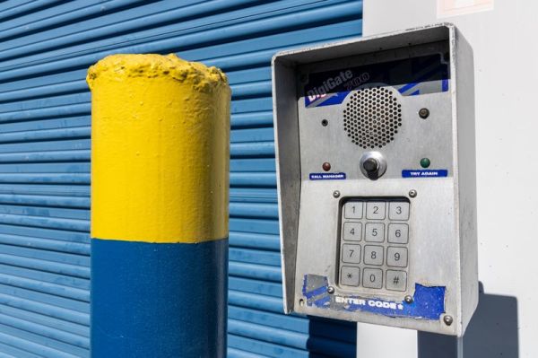Atlantic Self Storage - New Kings - 6030 New Kings Road