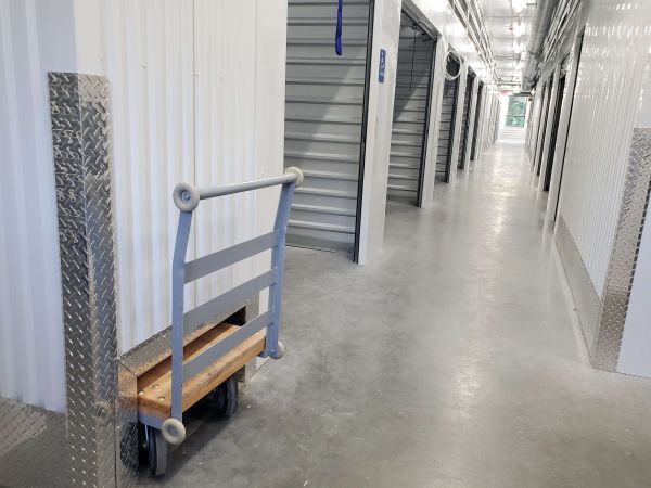 Rent-A-Space - Route 85 - 934 Hartford Turnpike