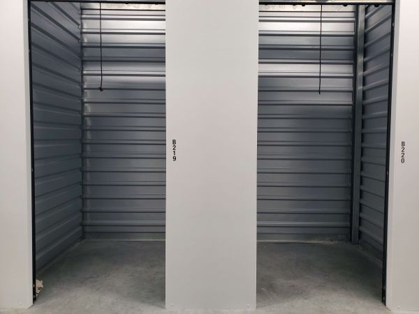 Rent-A-Space - Route 85 - 934 Hartford Turnpike