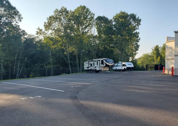 Rent-A-Space - Route 85 - 934 Hartford Turnpike