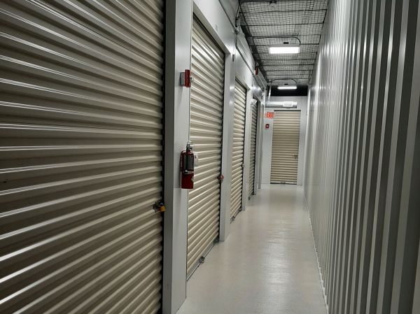 Atlantic Self Storage - Baymeadows - 11000 Baymeadows Road