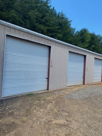 Store In Place - 84 Old Mars Hill Highway