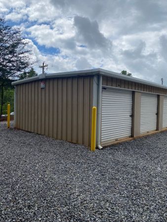 Store In Place - 84 Old Mars Hill Highway