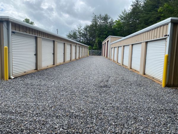 Store In Place - 84 Old Mars Hill Highway
