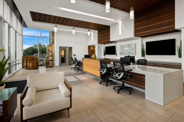 9155 StorQuest - Chandler / Arizona - 2015 South Arizona Avenue