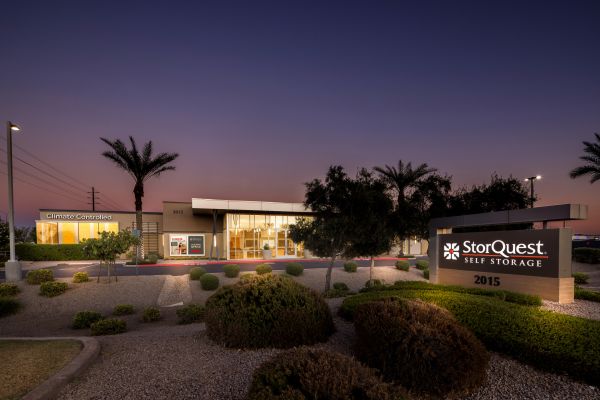 9155 StorQuest - Chandler / Arizona - 2015 South Arizona Avenue