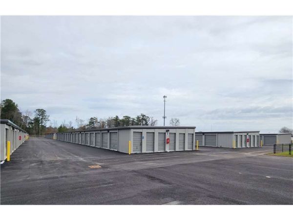 Extra Space Storage - 6144 - Florence - Irby St - 2415 South Irby Street