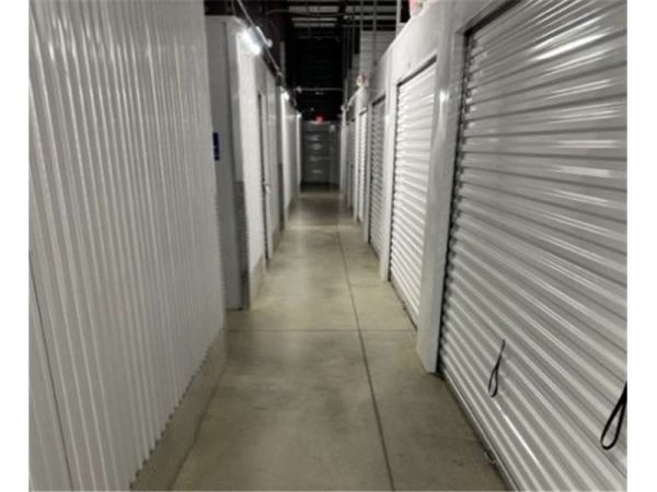Extra Space Storage - 6144 - Florence - Irby St - 2415 South Irby Street