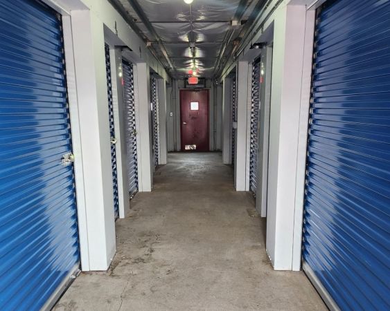 Extra Space Storage - 6390 - Youngstown - S Meridian Rd - 123 South Meridian Road
