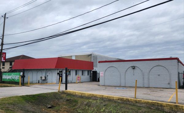 Extra Space Storage - 6386 - Houston - Hempstead Rd - 10640 Hempstead Road