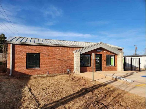 Extra Space Storage - 6371 - Oklahoma City - NW 63rd St - 4641 Northwest 63rd Street