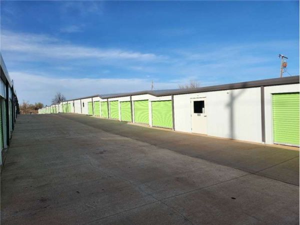 Extra Space Storage - 6371 - Oklahoma City - NW 63rd St - 4641 Northwest 63rd Street