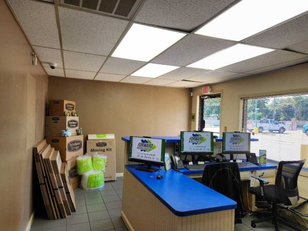 Extra Space Storage - 6413 - Houston - Boone Rd - 8801 Boone Road