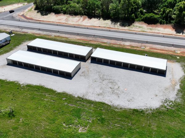 Silverback Storage - Neosho West - 15740 Hammer Road
