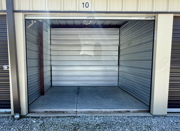 Silverback Storage - Neosho West - 15740 Hammer Road