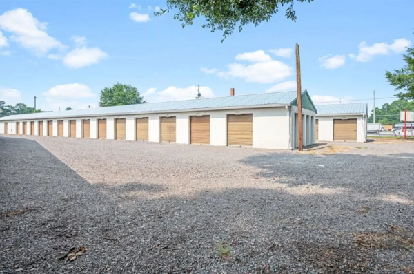 StoreGuard Self Storage - 404 Fraser Circle