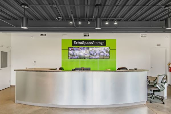 Extra Space Storage - 6418 - Auburn - E Glenn Ave - 2357 East Glenn Avenue
