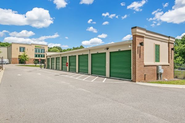 Extra Space Storage - 6418 - Auburn - E Glenn Ave - 2357 East Glenn Avenue