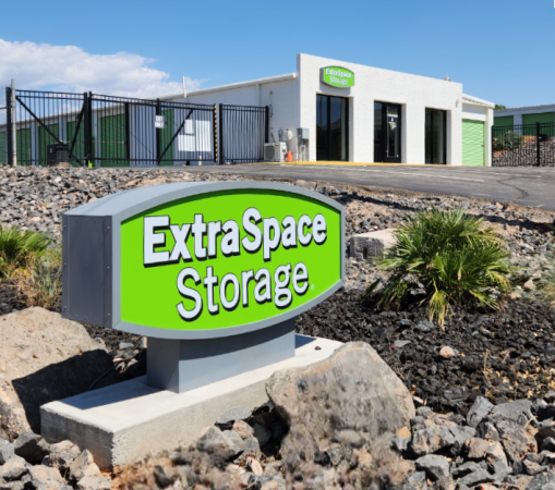 Extra Space Storage - 6280 - Hurricane - 260 N 3700 W - 260 North 3700 West