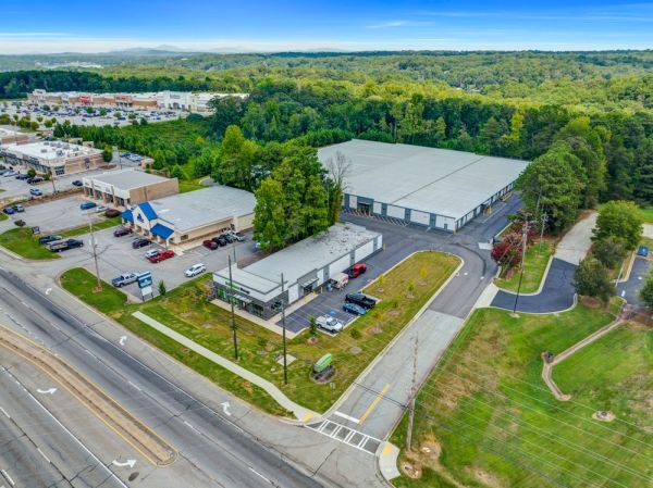 Extra Space Storage - 2000 - Gainesville - Dawsonville Hwy - 1010 Dawsonville Highway