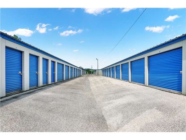 Extra Space Storage - 2128 - Mitchell - State Road 37 - 6324 Indiana 37