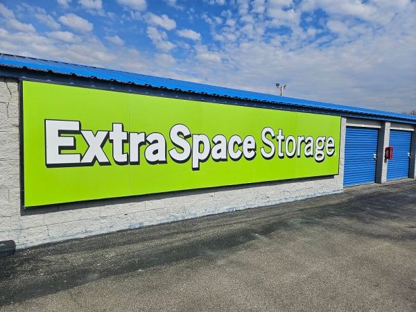 Extra Space Storage - 2176 - Edinburgh - Hwy 31 - 14971 North U.s Highway 31