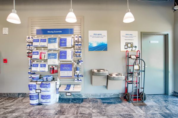 Extra Space Storage - 3259 - Mobile - 8781 Airport Blvd - 8781 Airport Boulevard