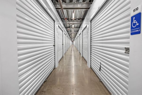 Extra Space Storage - 6085 - Riverside - 3rd St - 3111 3rd Street