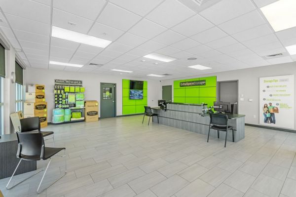 Extra Space Storage - 7419 - Port Charlotte - Cochran Blvd - 19750 Cochran Boulevard