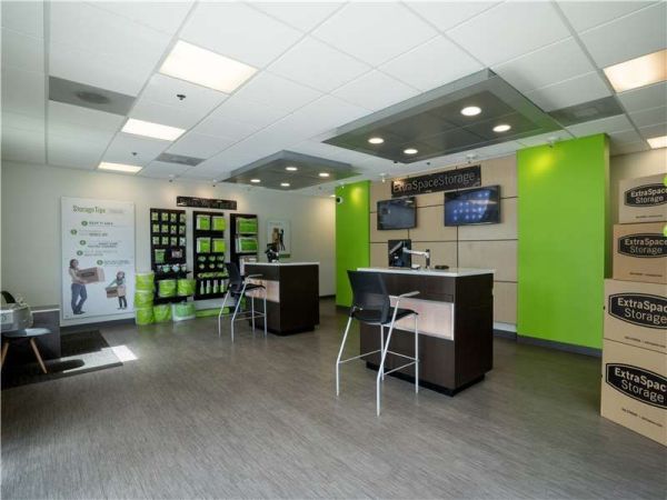 Extra Space Storage - 1069 - West Palm Beach - 2300 N Military Trail - 2300 North Military Trail