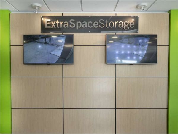Extra Space Storage - 1069 - West Palm Beach - 2300 N Military Trail - 2300 North Military Trail