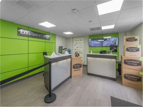 Extra Space Storage - 0823 - Franklin - Liberty Pike - 497 Liberty Pike