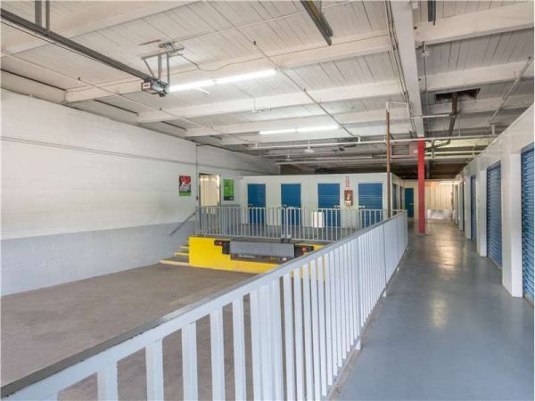 Extra Space Storage - 8129 - Bedford Park - 67th Street - 4821 West 67th Street