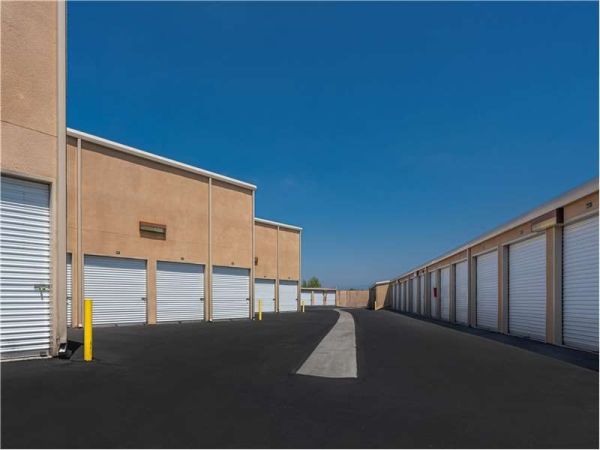 Extra Space Storage - 7360 - Vista - Melrose Dr - 1317 North Melrose Drive