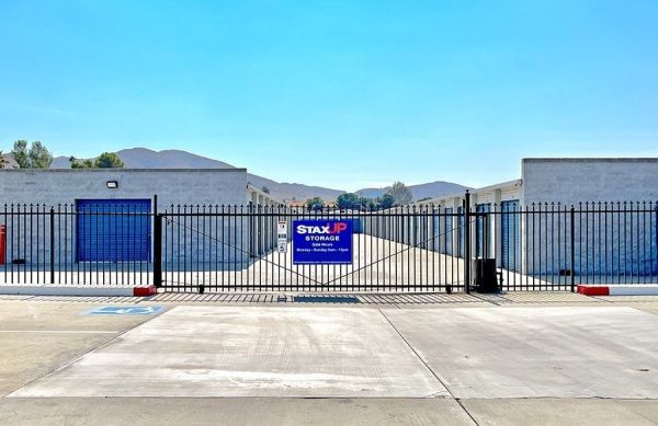 StaxUP Storage - Quail Valley - 27437 Murrieta Road