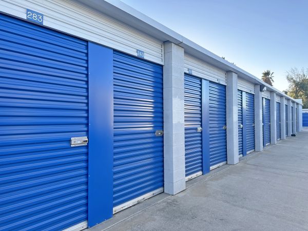 StaxUP Storage - Quail Valley - 27437 Murrieta Road