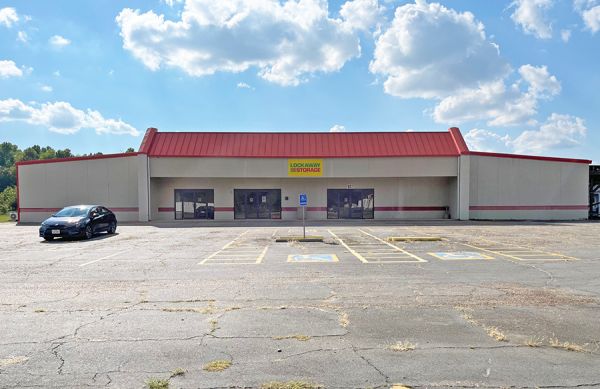 Lockaway Storage - Robison Rd - 927 North Robison Road