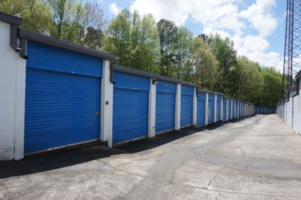 Devon Self Storage Decatur, GA - 3391 North Druid Hills Road