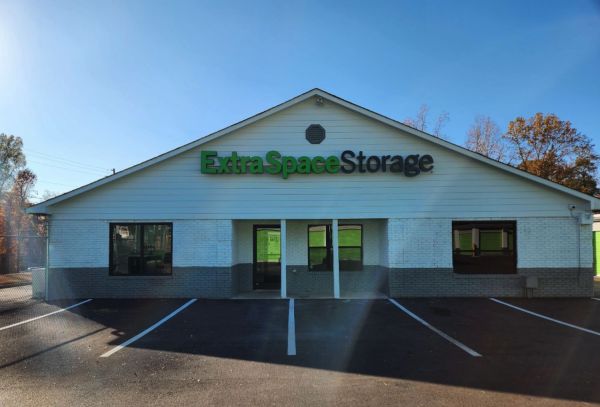 Extra Space Storage - 3039 - Austell - Clay Rd - 2090 Clay Road Southwest