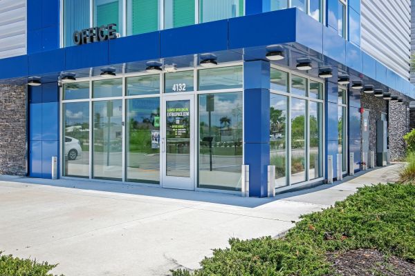 Extra Space Storage - 7428 - Cape Coral - Chiquita Blvd - 4132 Chiquita Boulevard South