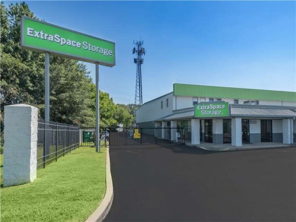 Extra Space Storage - 0252 - Memphis - Riverdale Bend - 7222 Riverdale Bend Drive